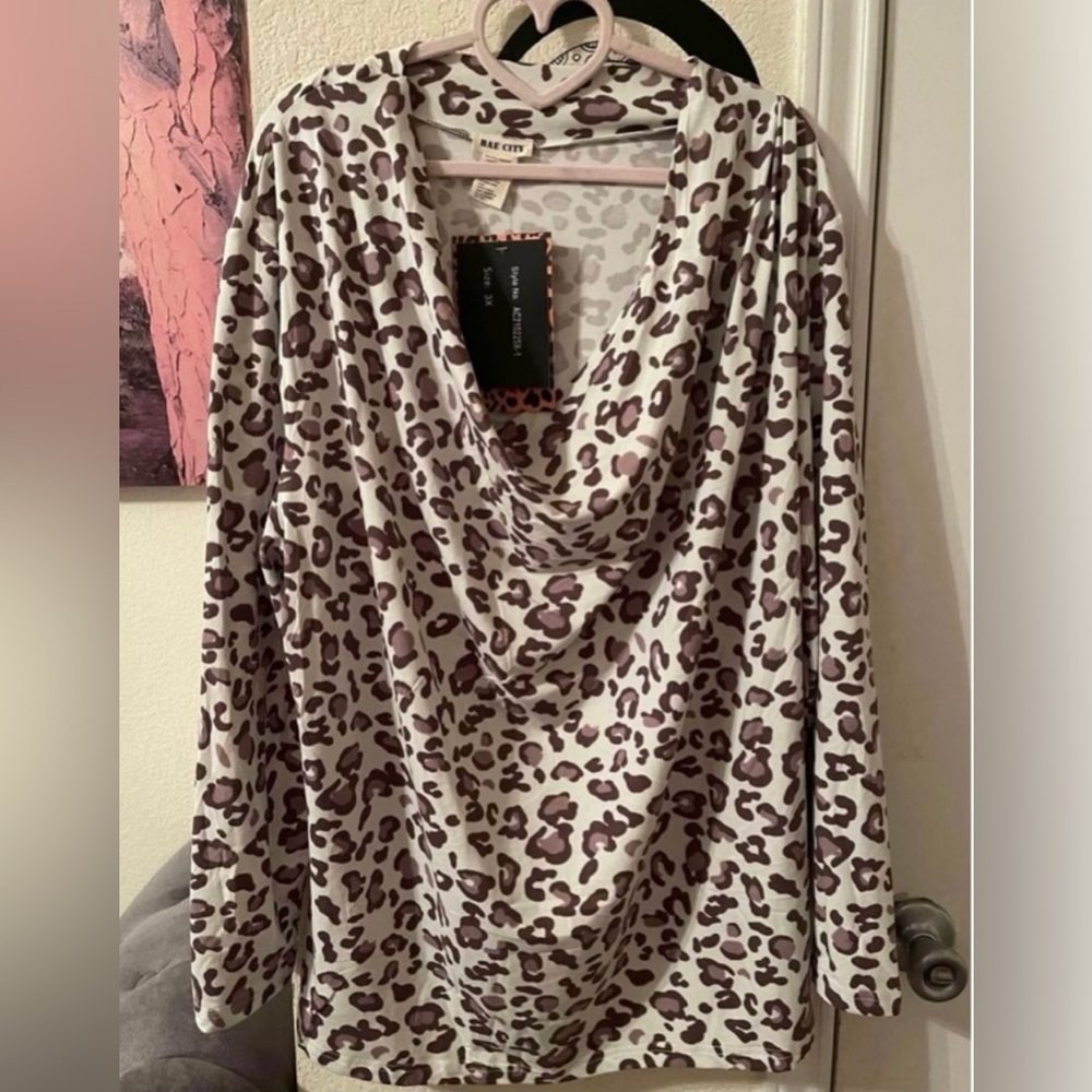 Bae City Plus Size Women’s curvy fit animal print top size 3X New